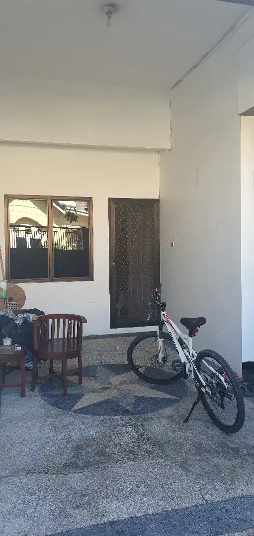 Pondok Mutiara Sidoarjo Lt 188 m2 Pojok Hook 2 lantai