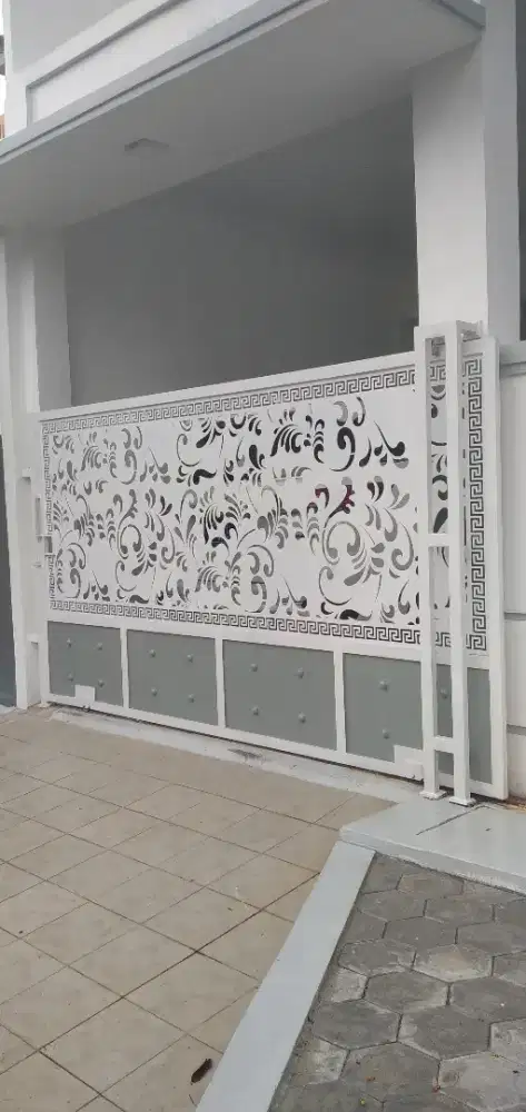 Pintu pagar laser kating.