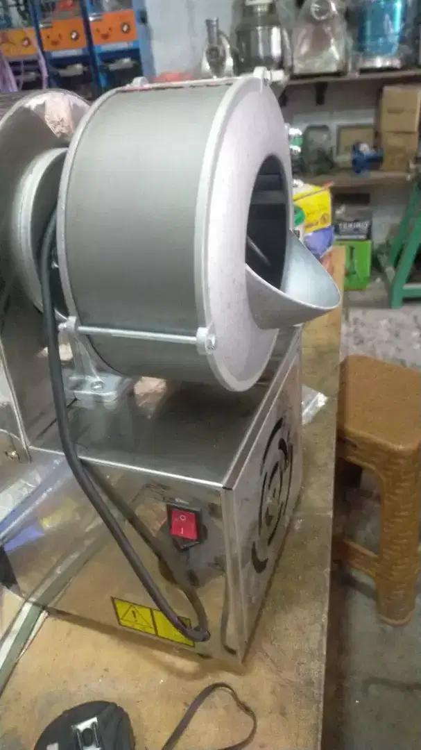 Mesin iris kripik kentang dan Mustofa