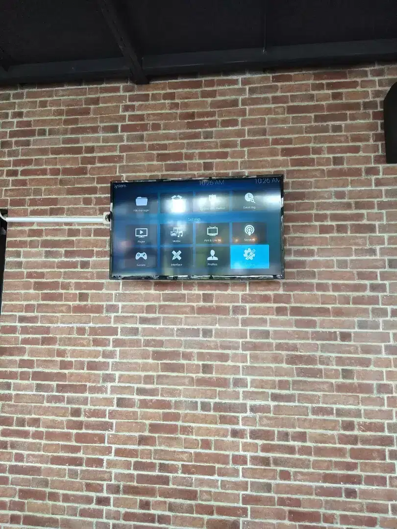 Pasang bracket tv