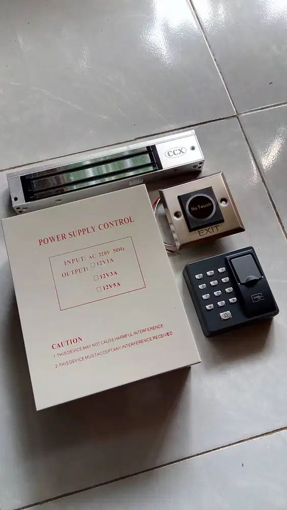 Paket access kartu atau Finger tombol tanpa sentuh