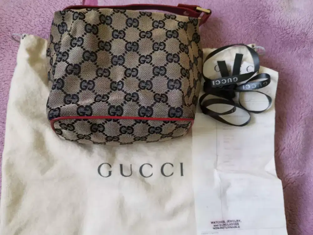 Gucci authentic