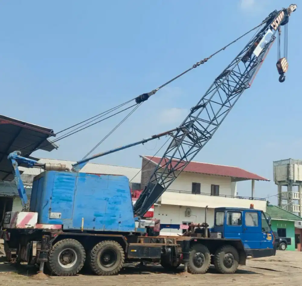 For sale truck crane