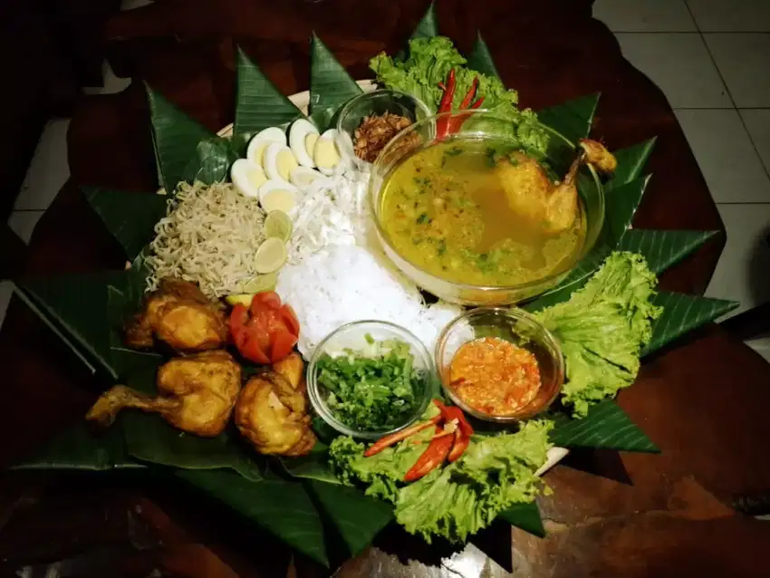Soto Ayam komplit
