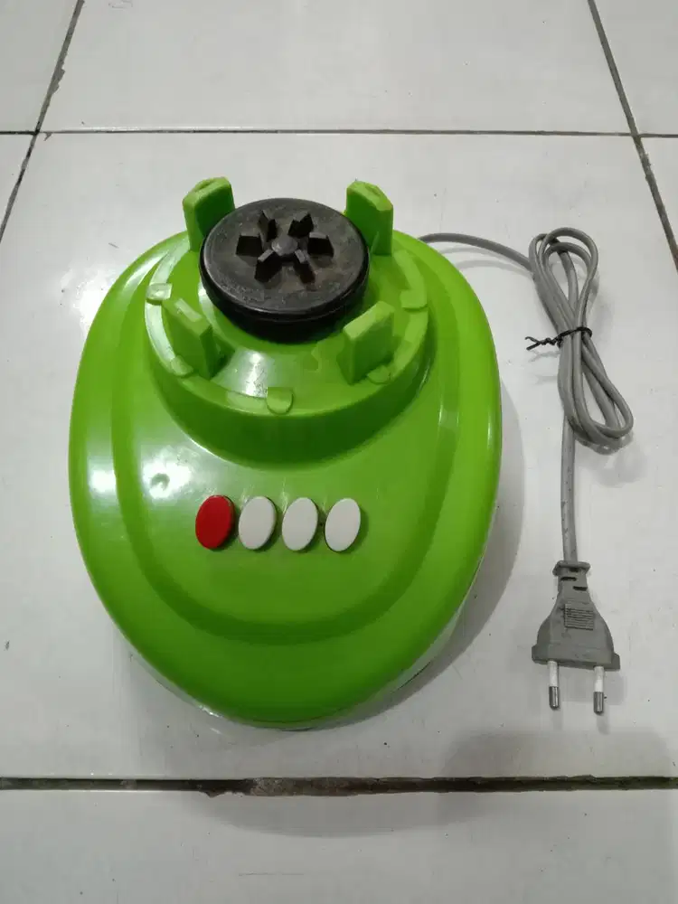 Blender 2 in 1 Tanpa Merk (Kanibal Motor Natsumi) Warna Hijau (Beling)
