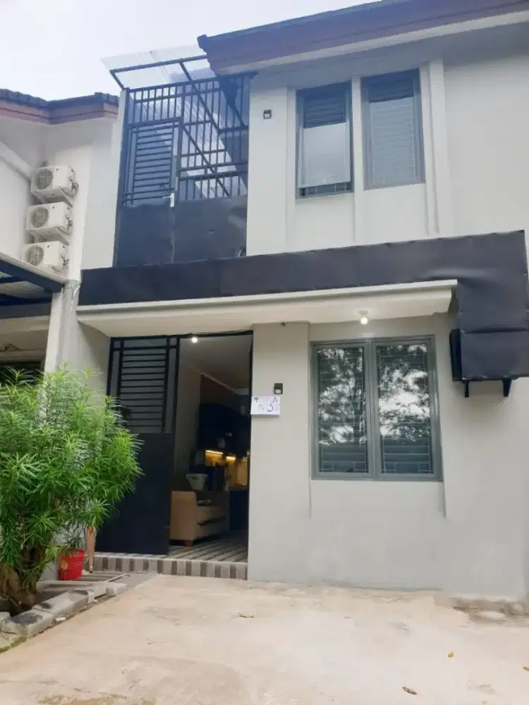 Kost BSD Foresta Nyaman Baru Renov,dkt Prasmul Traveloka BCA Sinarmas