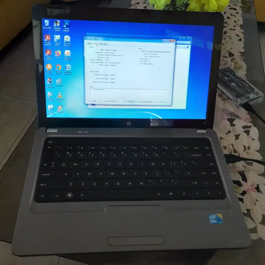 Jual Laptop Hp g42 pentium i3 vga intel ram 2 hdd 300gb kondisi normal