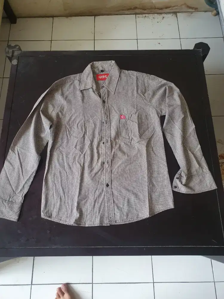 Kemeja panjang grbg size m kotak