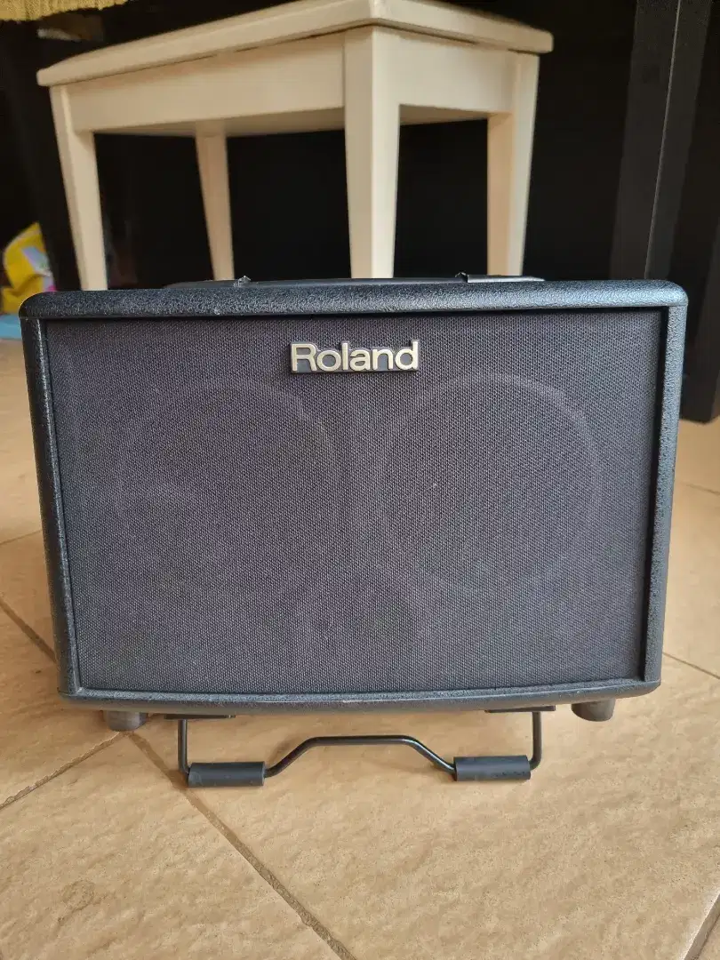 Amply gitar roland ac33