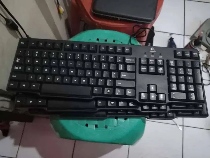 Keyboard LOgitec Bekas