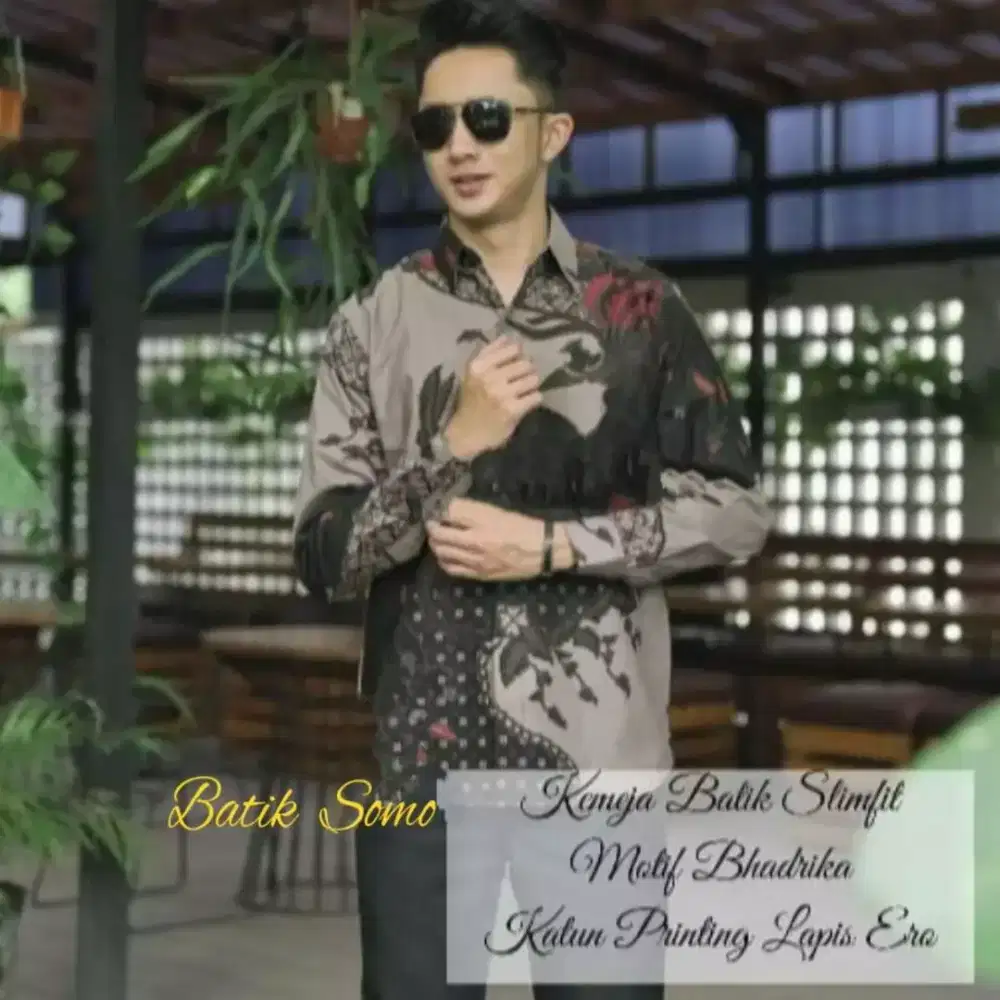Kemeja batik solo