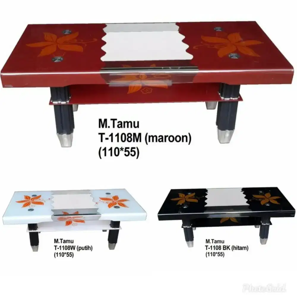 Meja tamu kaca merah