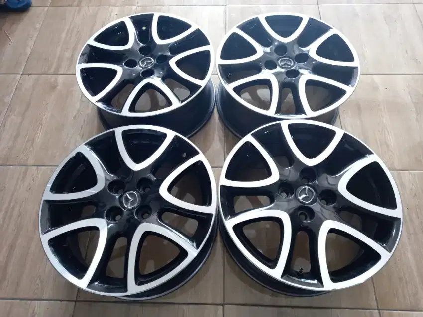 VELG OEM MAZDA R16 LEBAR 6½