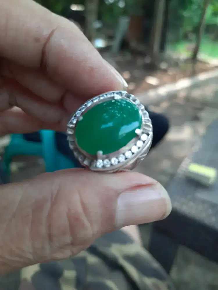 Jadeite ring perak