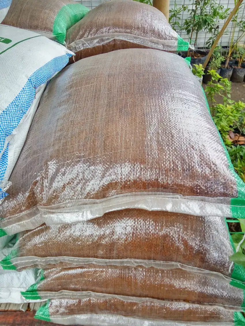 COCOPEAT/SABUT KELAPA & ARANG SEKAM