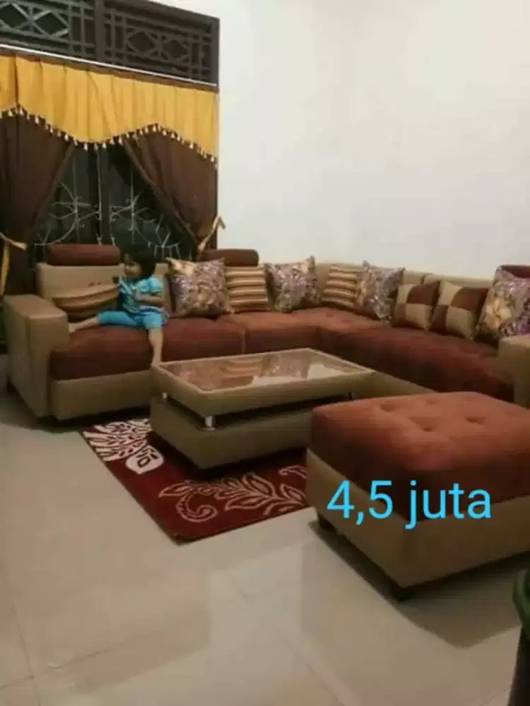 Kami tempat asli pembuatan sofa