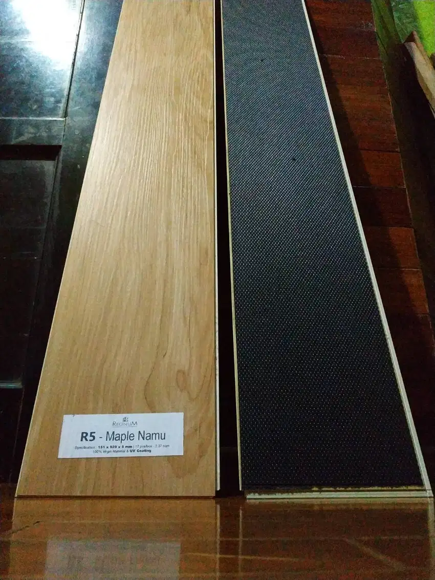 Lantai Vinyl Spc R5 Maple Namu 4mm