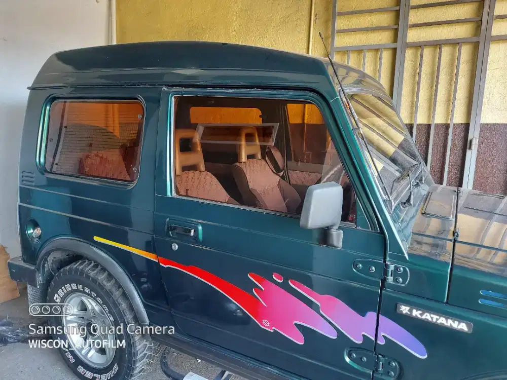 kaca film mobil hitam silver hijau dan coklat panggilan