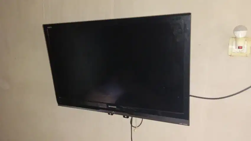 TV LED SHARP AQUOS
32