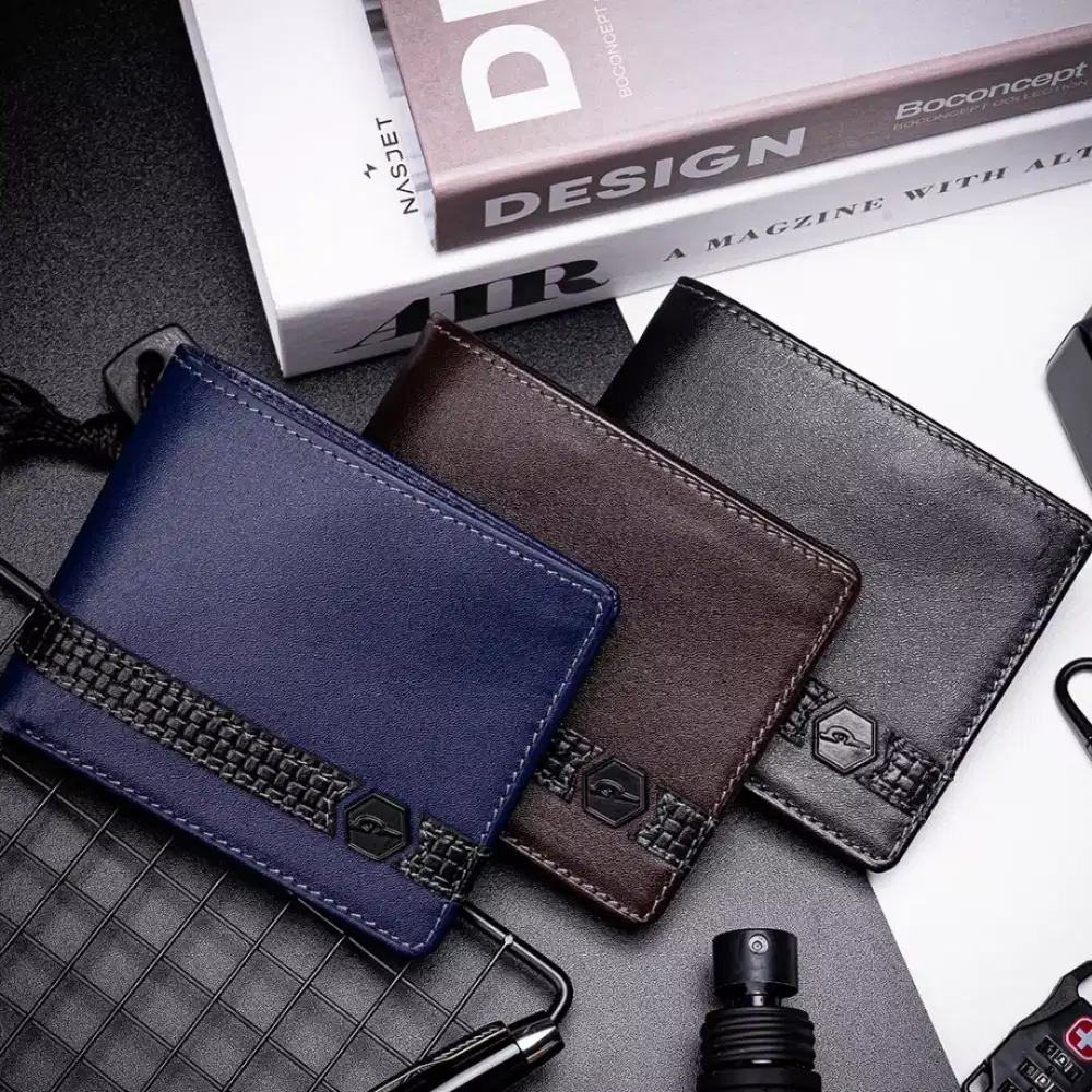 Barang ready bos ku dompet asli kulit sapi harga murah.