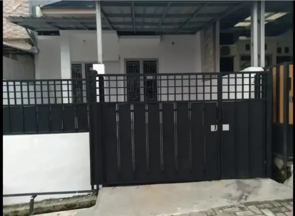 Disewakan Rumah 2 kamar tidur, 1 kamar mandi