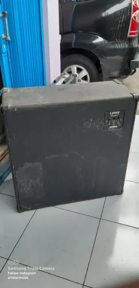 Laney GS412v slant guitar cabinet england