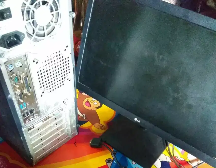 komputer jual beli service editing gaming monitor ssd VGa tv hp laptop