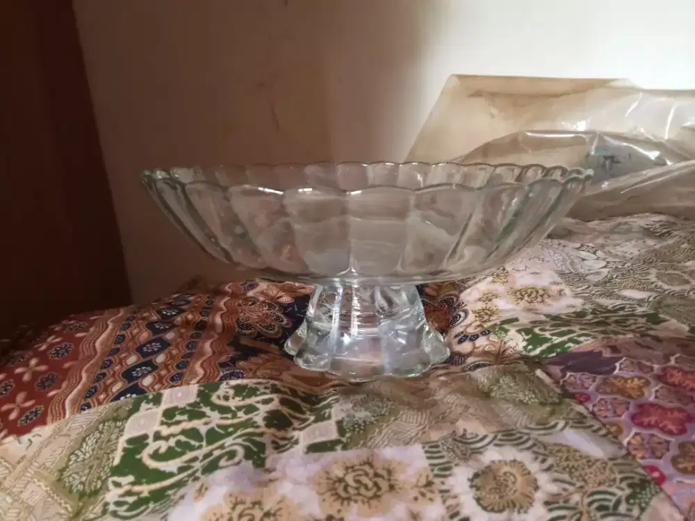 Tempat buah diameter 20cm tinggi 9 cm Dr kaca