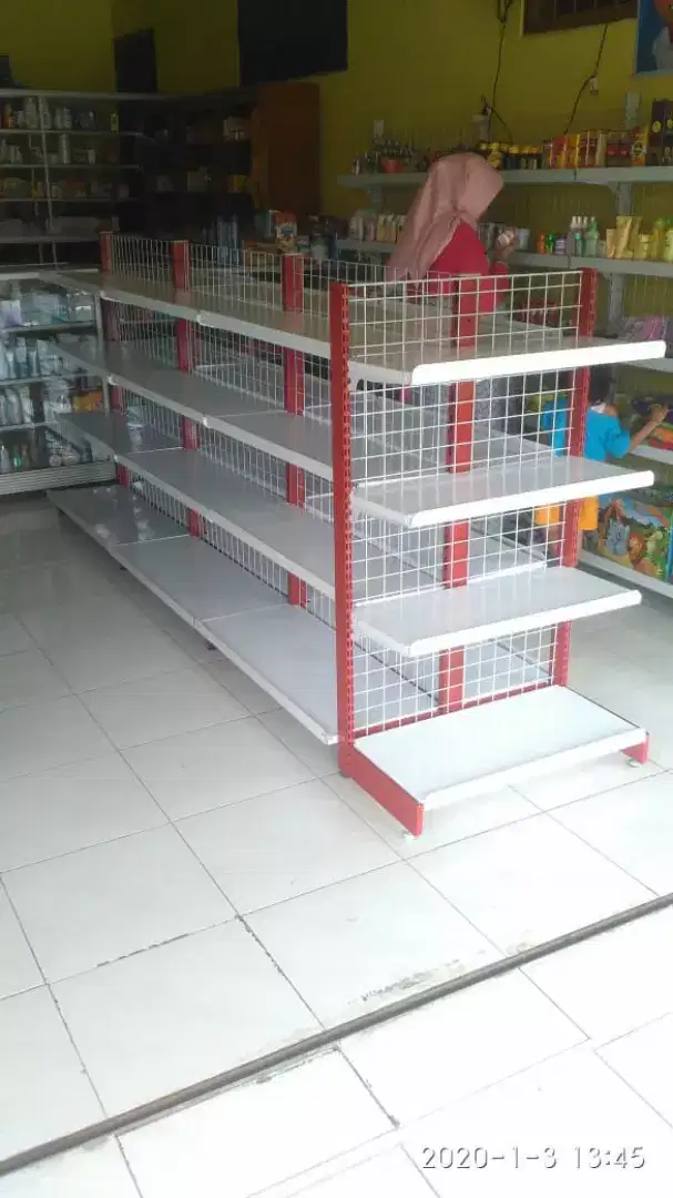 Rak Keperluan Minimarket, Praktis