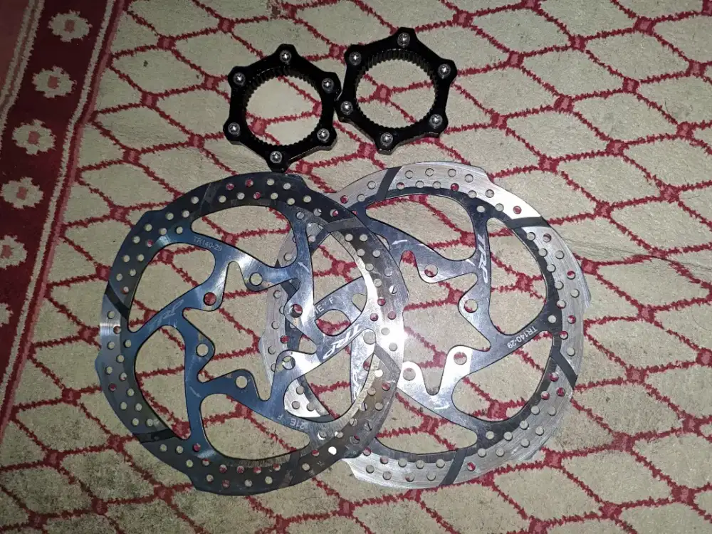 Rotor TRP 140mm Sepasang + Adaptor untuk Center Lock