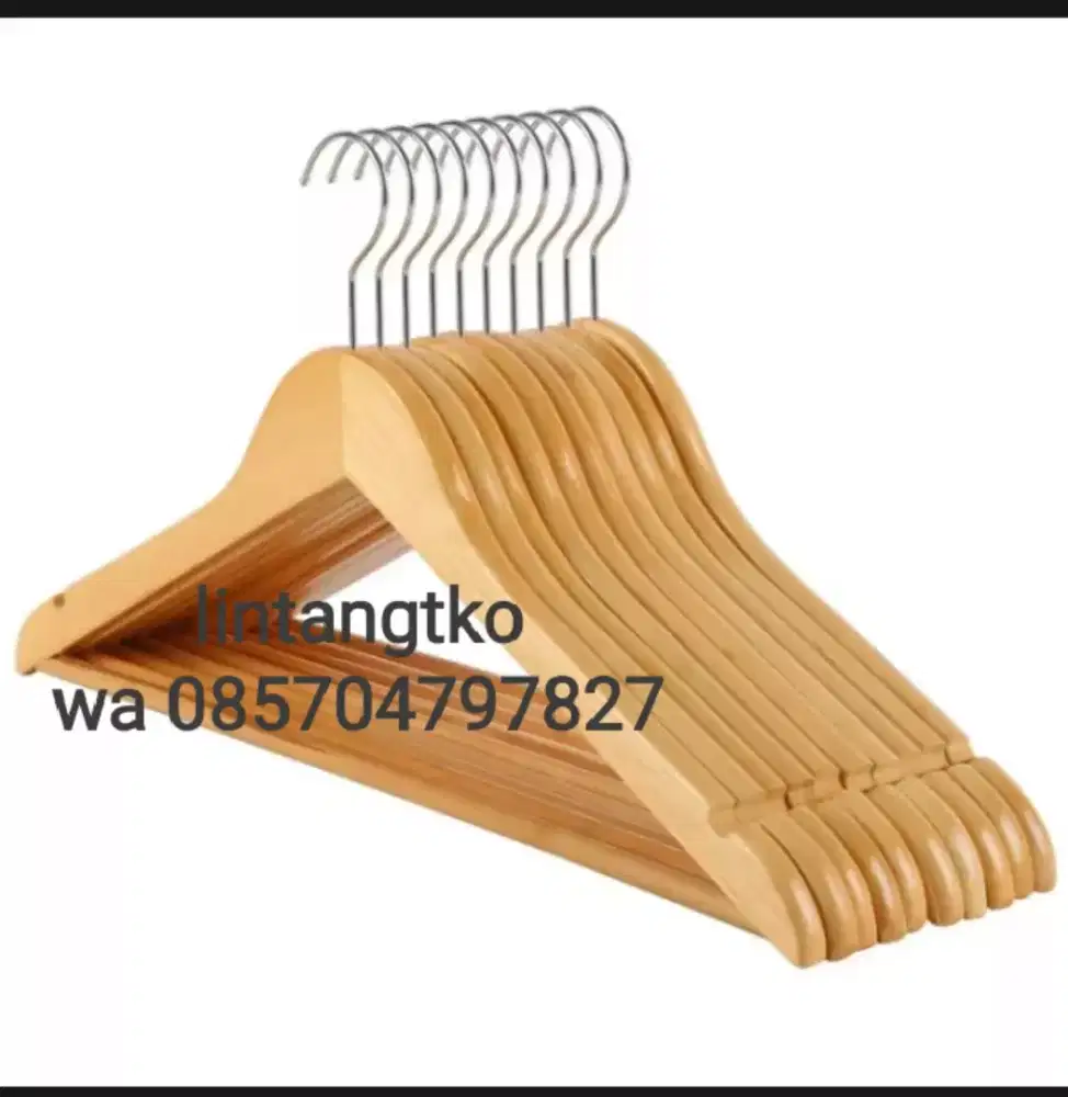 Hanger kayu palang dewasa