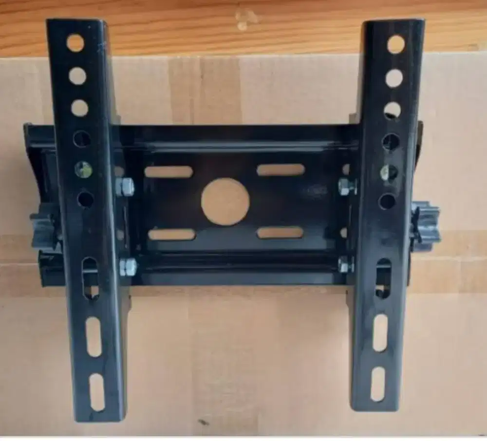 Instalasi /pemasangan bracket tv LED