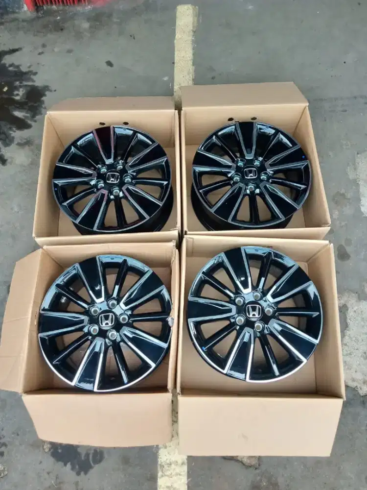 Velg oem honda wrv r17 5x114,3 lbr7 et55