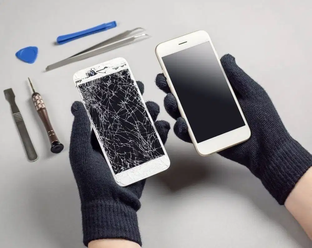 Tempat Service HP Ganti Layar LCD Ganti Baterai Hardware Software dll.