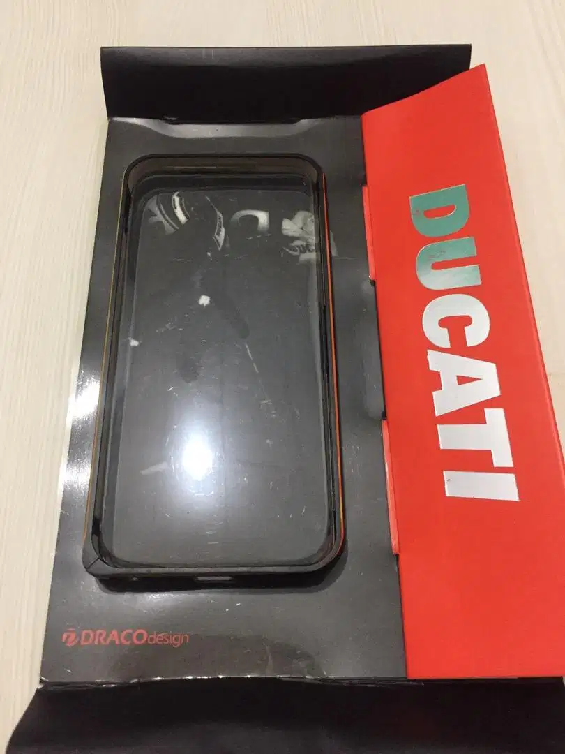 Frame iphone 5s ducati