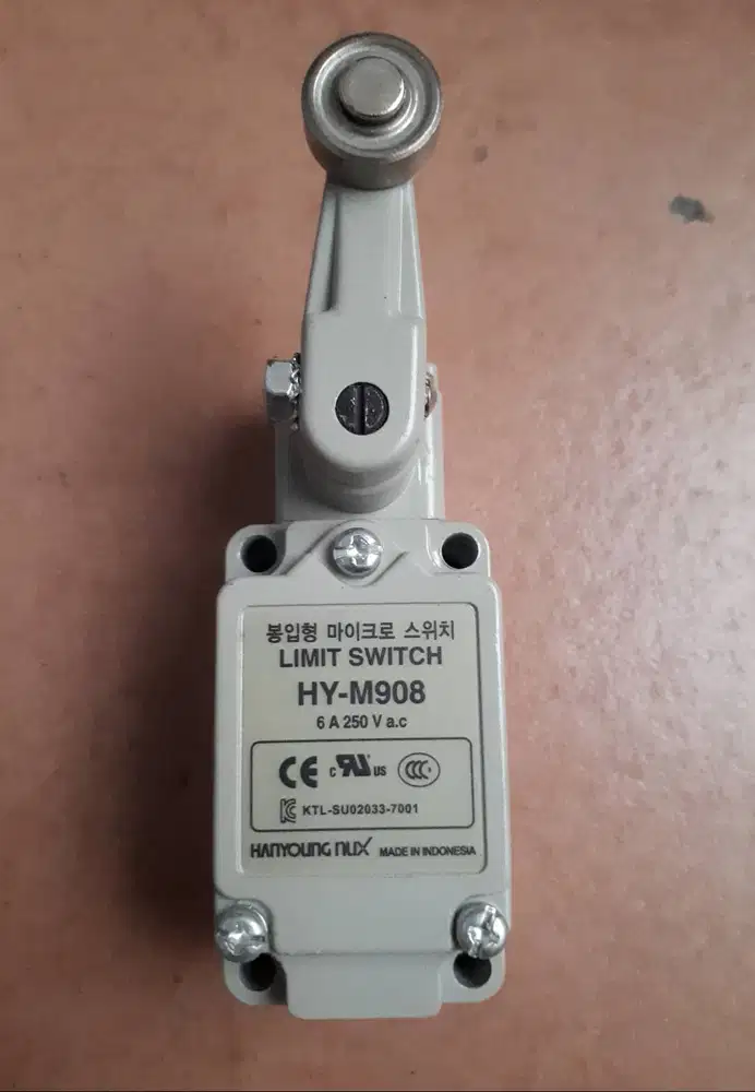 Limit Switch Hanyoung Nux-HY M908 6A 250VAC (A-624)