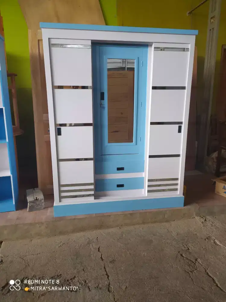 Almari pintu 3 slide