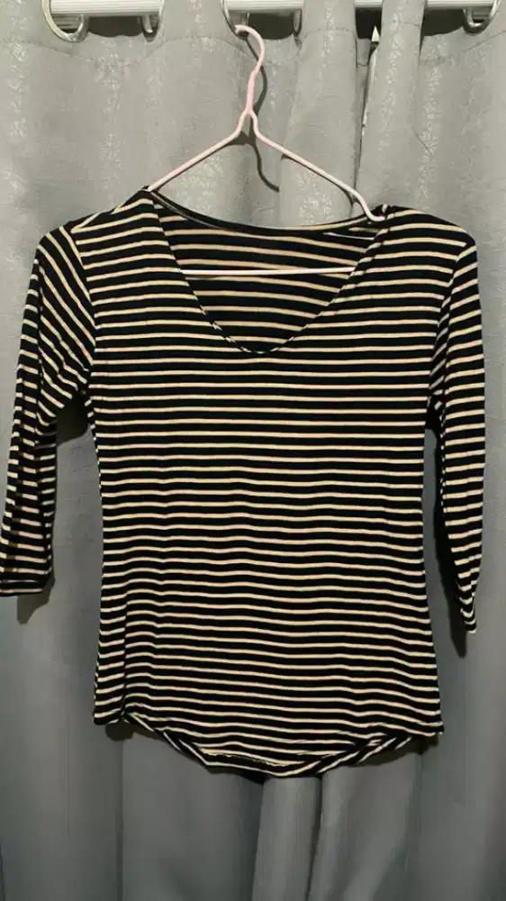 Kaos panjang garis