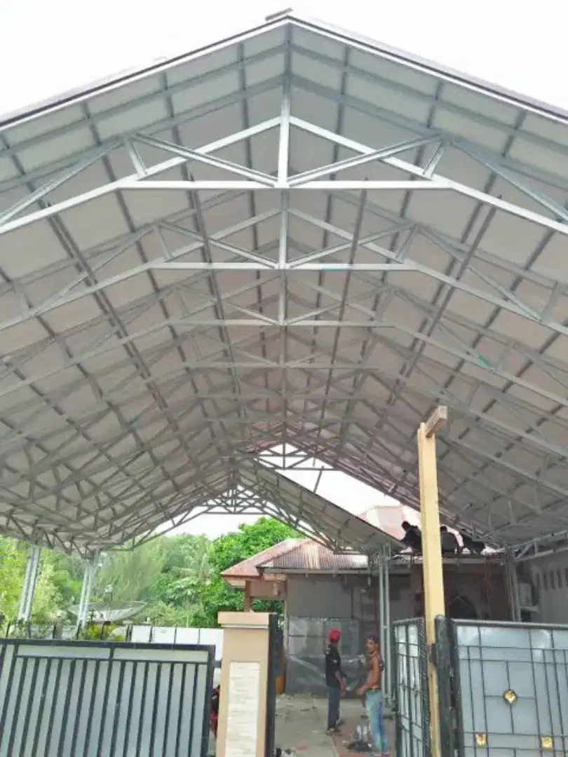 KANOPI BAJA RINGAN, Canopy mandiri, atap baja ringan