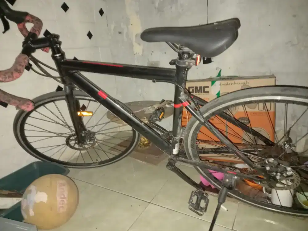 sepeda  98% mulus