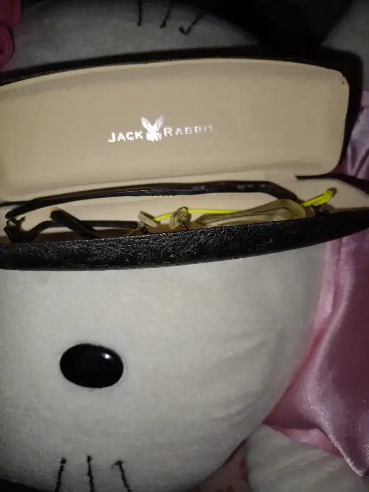 Kotak kacamata Jack rabbit