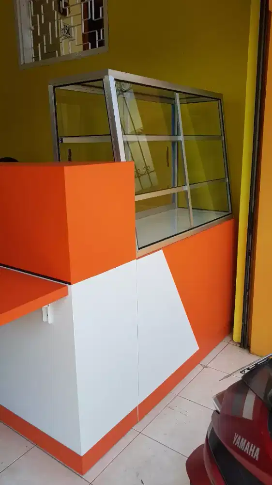 meja kasir/meja untuk usaha makanan