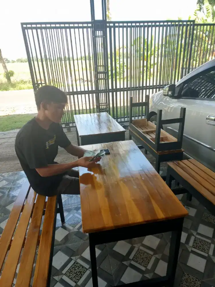 Meja cafe jati murah