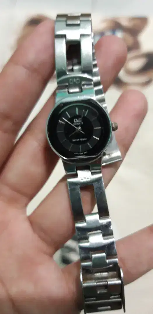 JAM TANGAN WANITA