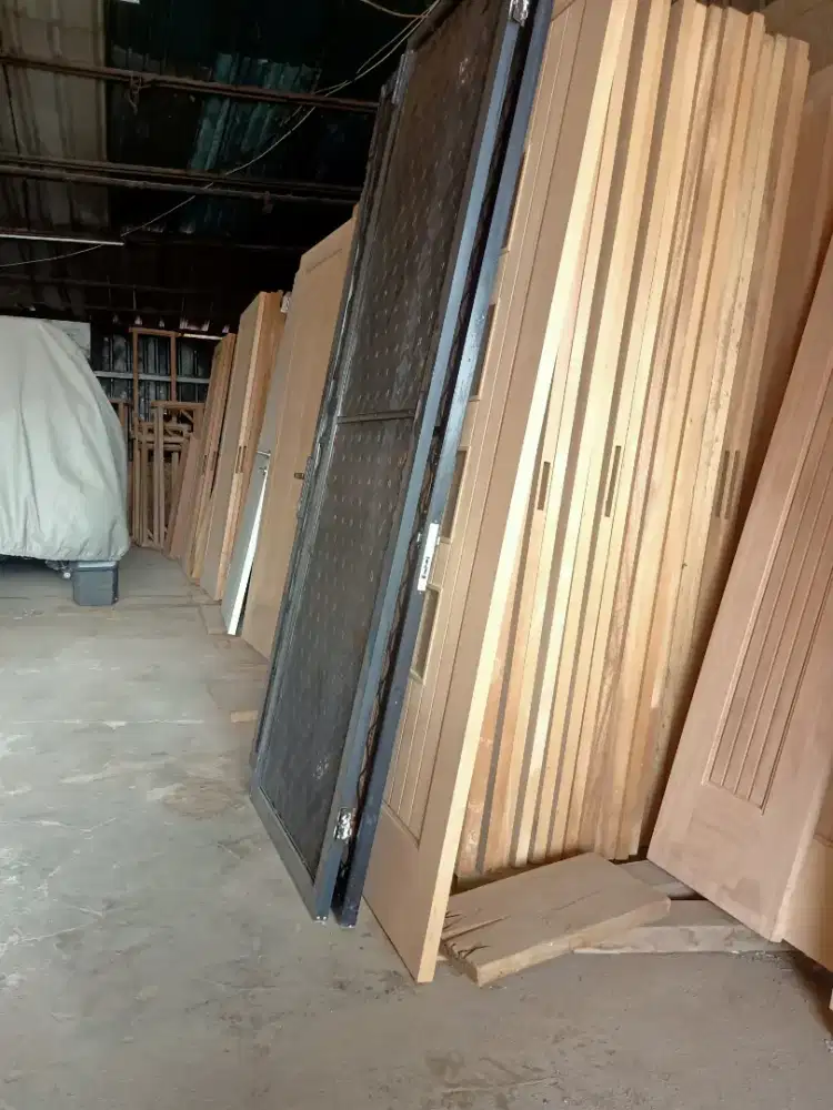 Pintu kusen  jendela oven sedia almunium bisa pasang kunci engsel