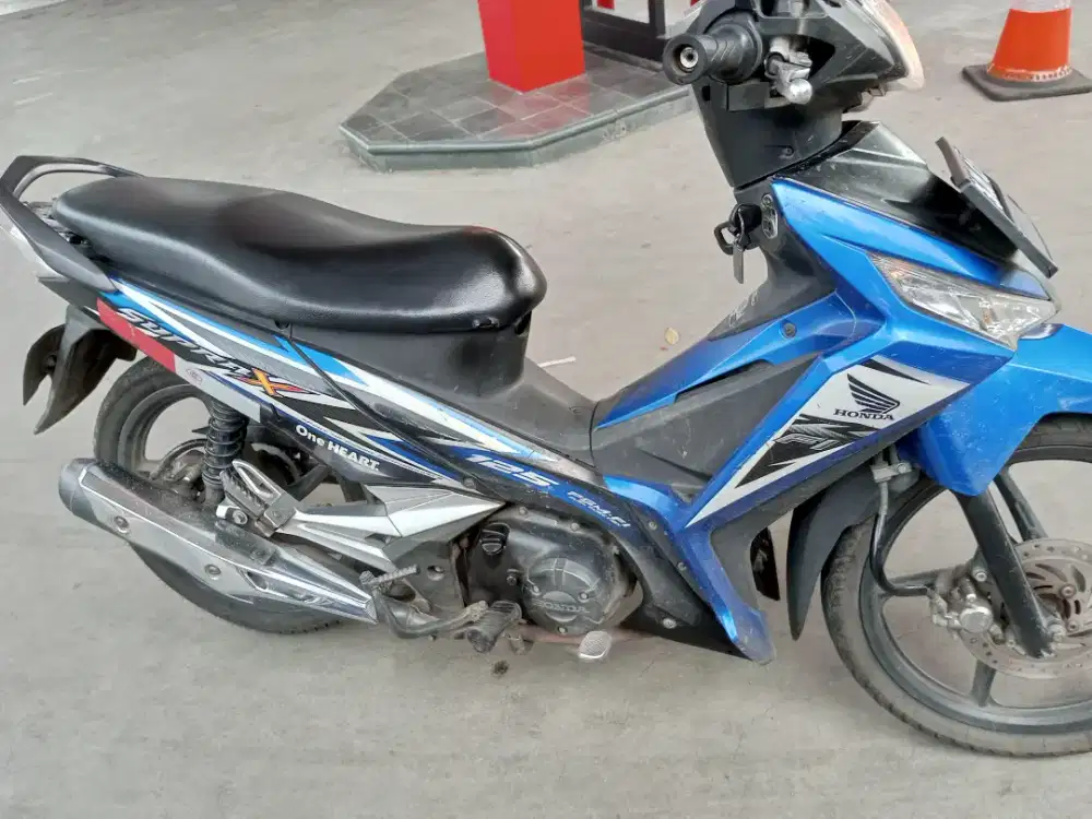 Dijual Motor Supra X 125 irit dan bertenaga