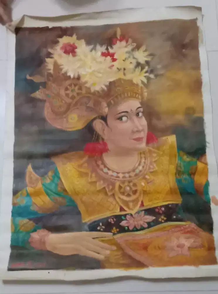 Lukisan kanvas gadis Bali penari tanpa pigura tahun 2000