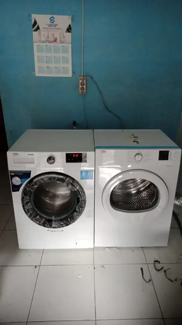 Set tumpuk mesin cuci Beko & pengering Beko laundry