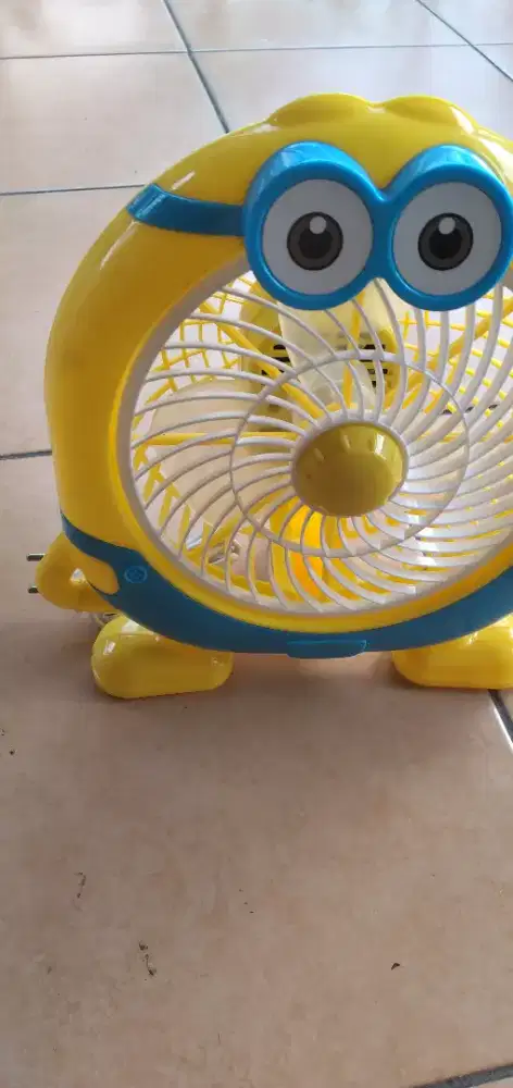 Kipas angin karakter million