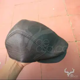 Topi Pet Kulit Laken Topi Pet Kulit Asli